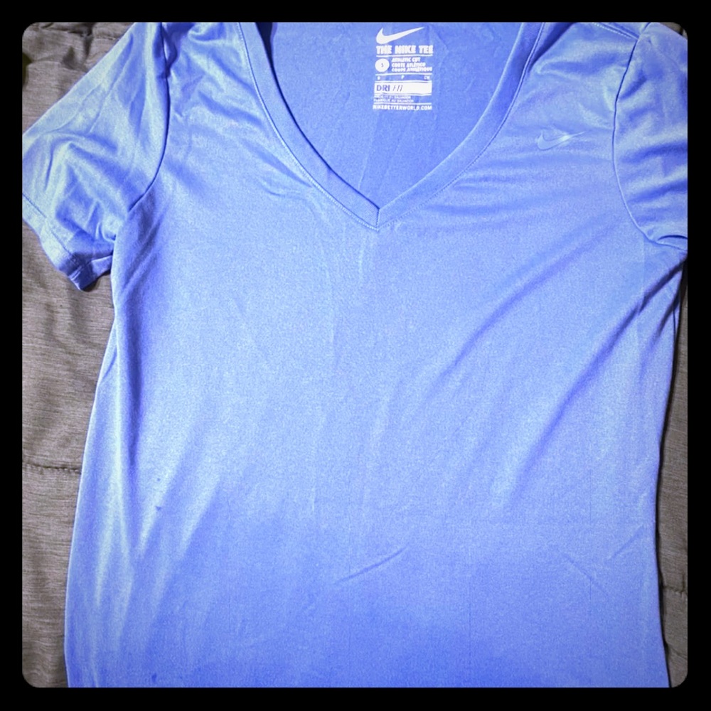 Nike women’s workout tee